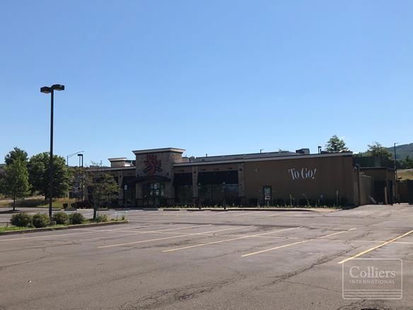 Former Ruby Tuesday's in Highly Favorable Zoning: 15 Radcliffe Dr, Moosic, PA 18507
